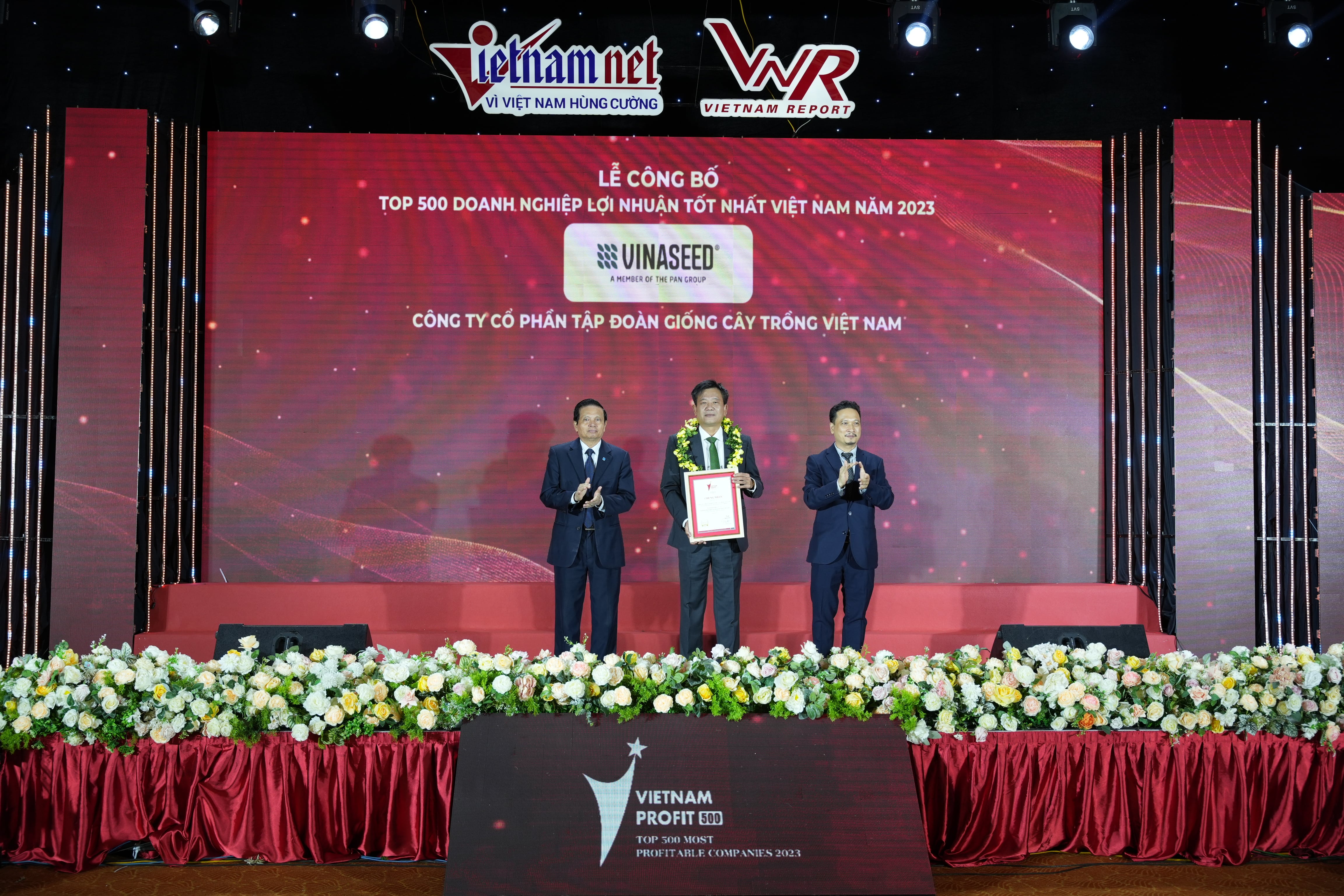 Vinaseed vào Top 500 doanh nghiệp lợi nhuận tốt nhất Việt Nam năm 2023